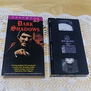 Dark Shadows Volume 23 VHS - Vampires, werewolves, horror, suspense